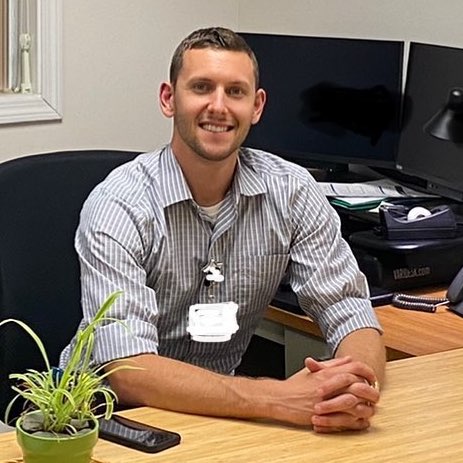 Picture of doctor at desk