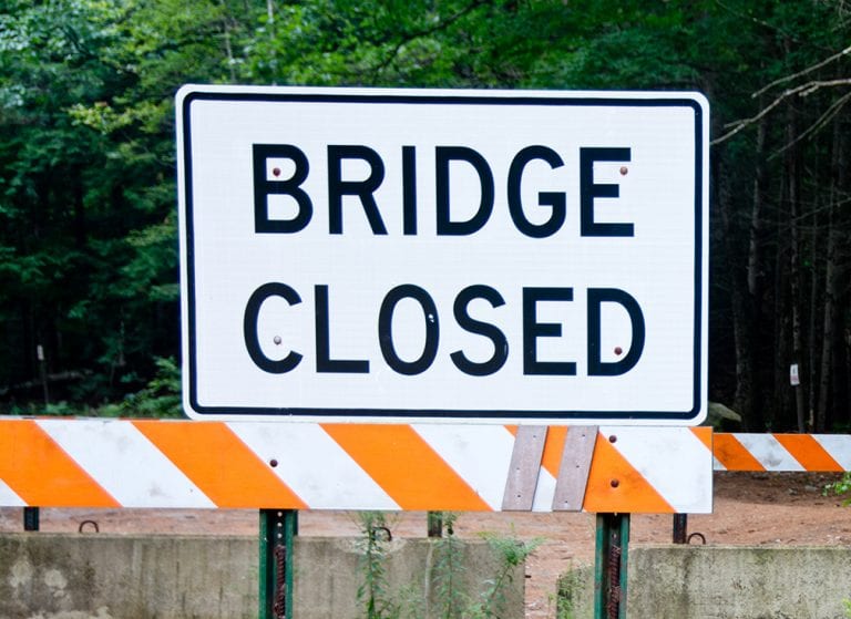Bridge closed sign